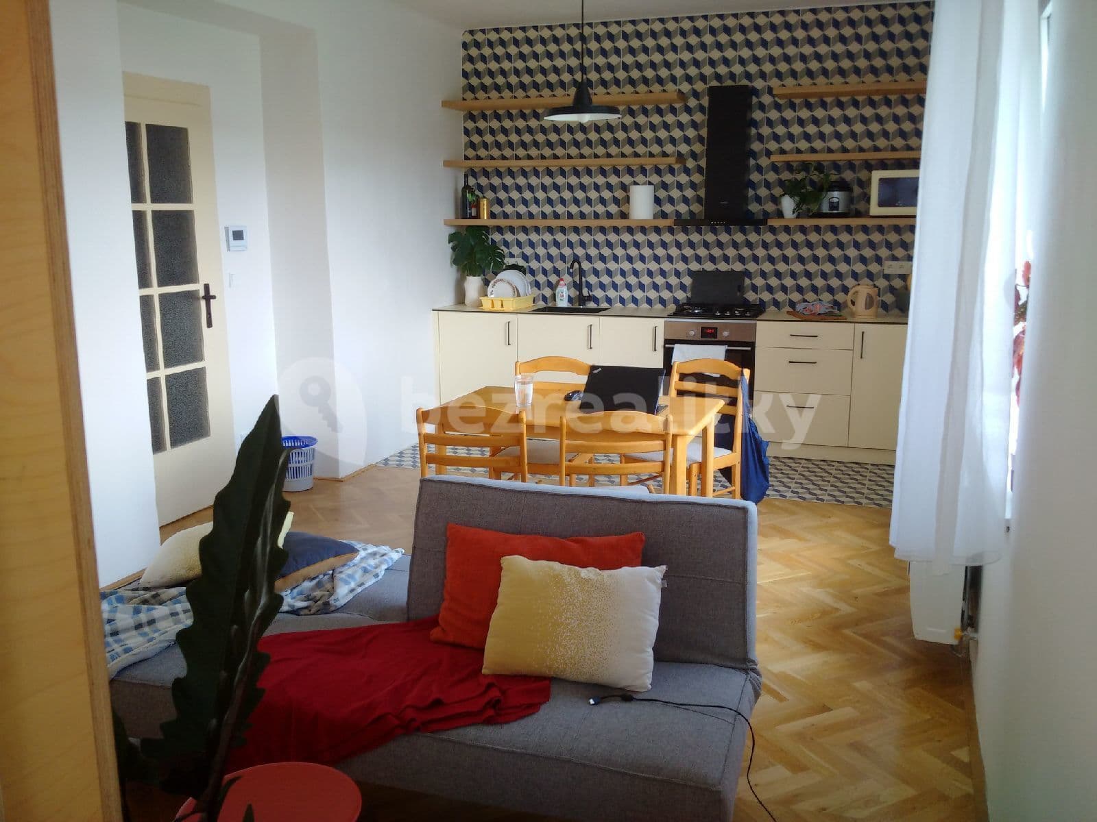 Prenájom bytu 2-izbový 50 m², Na Nivách, Praha, Praha Prenájom bytu 2-izbový 50 m², Na Nivách, Praha, Praha