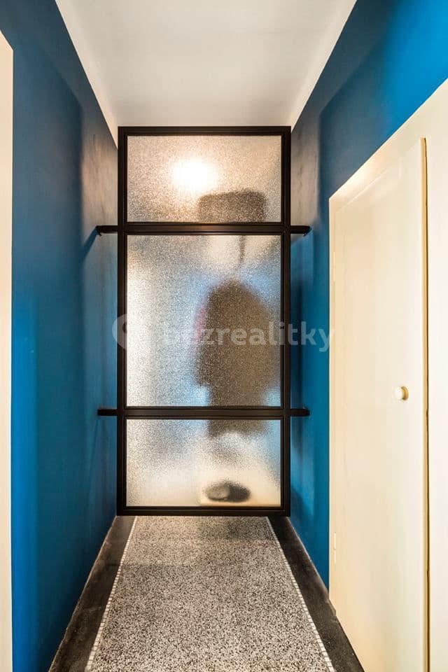 Prenájom bytu 2-izbový 50 m², Na Nivách, Praha, Praha Prenájom bytu 2-izbový 50 m², Na Nivách, Praha, Praha
