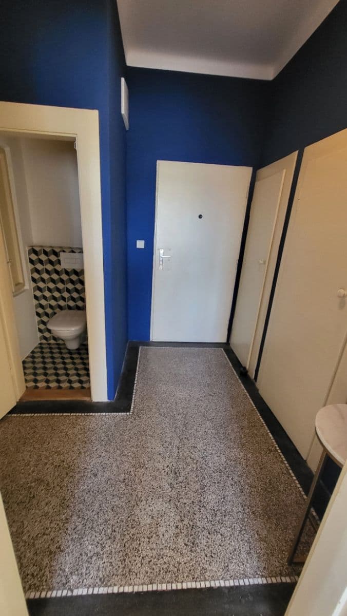 Prenájom bytu 2-izbový 50 m², Na Nivách, Praha, Praha Prenájom bytu 2-izbový 50 m², Na Nivách, Praha, Praha