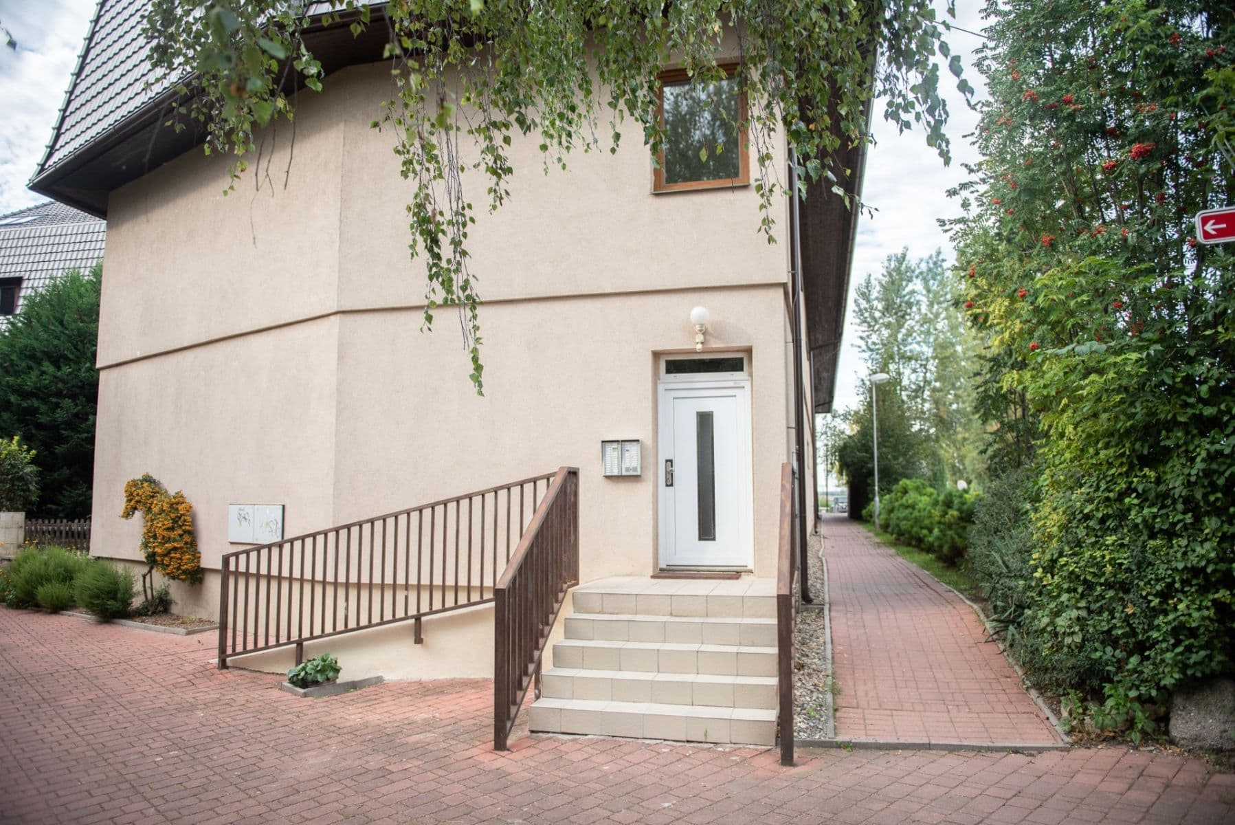 Prenájom bytu 3-izbový 97 m², Velvarská, Horoměřice, Středočeský kraj Prenájom bytu 3-izbový 97 m², Velvarská, Horoměřice, Středočeský kraj