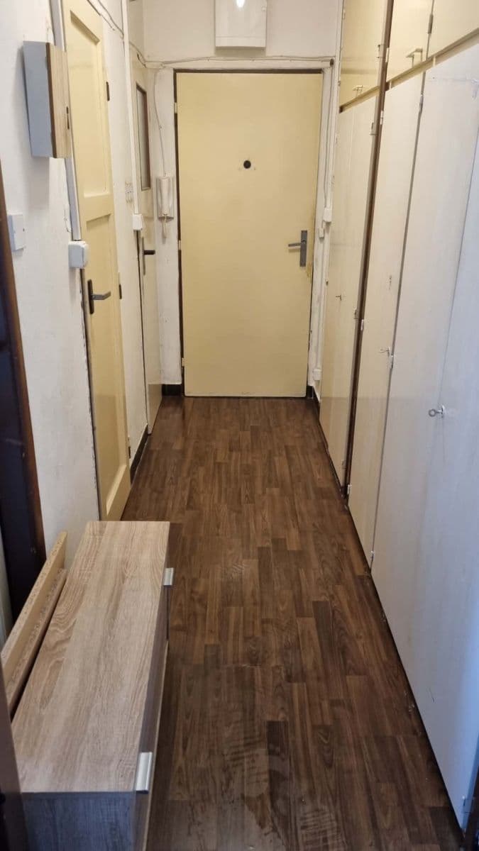 Prenájom bytu 3-izbový 70 m², Čechova, Hradec Králové, Královéhradecký kraj Prenájom bytu 3-izbový 70 m², Čechova, Hradec Králové, Královéhradecký kraj