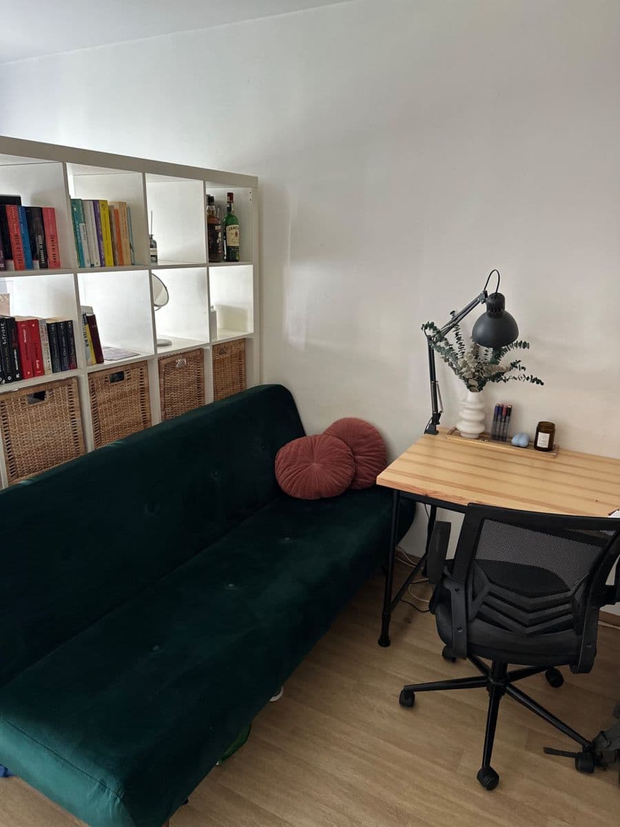 Prenájom bytu 1-izbový 31 m², Svojšovická, Praha, Praha Prenájom bytu 1-izbový 31 m², Svojšovická, Praha, Praha