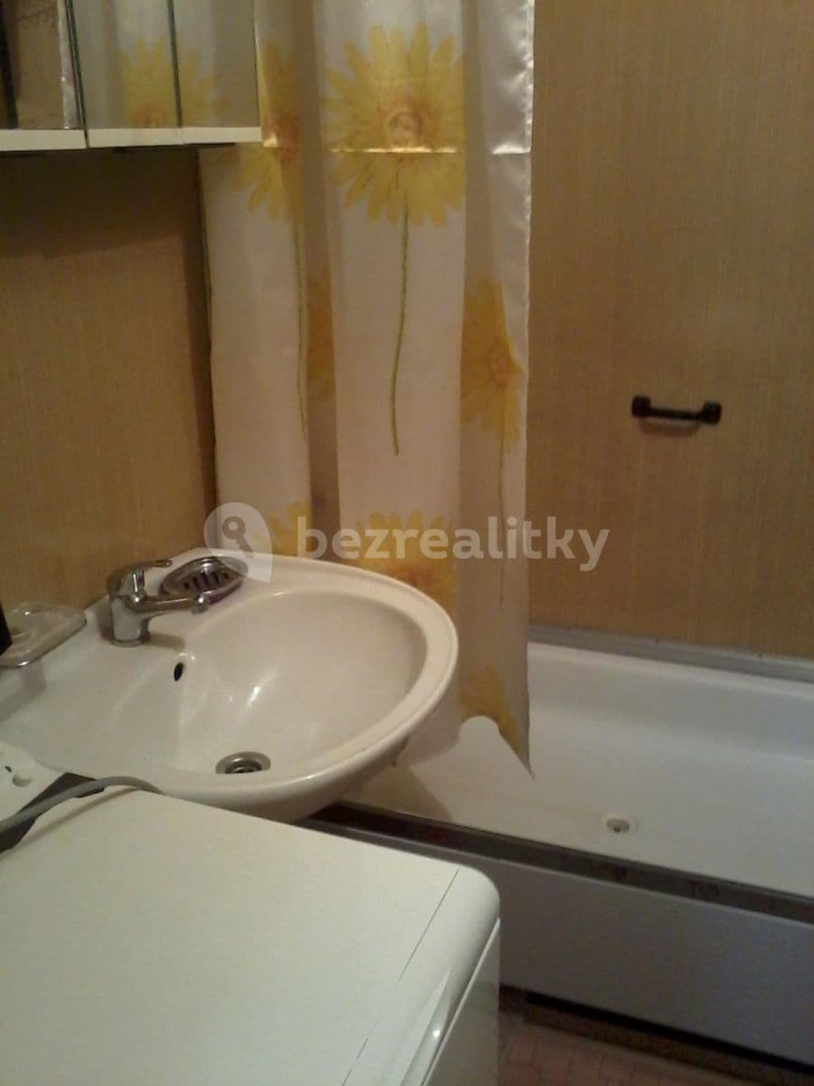 Prenájom bytu 2-izbový 39 m², Václava Volfa, České Budějovice, Jihočeský kraj Prenájom bytu 2-izbový 39 m², Václava Volfa, České Budějovice, Jihočeský kraj