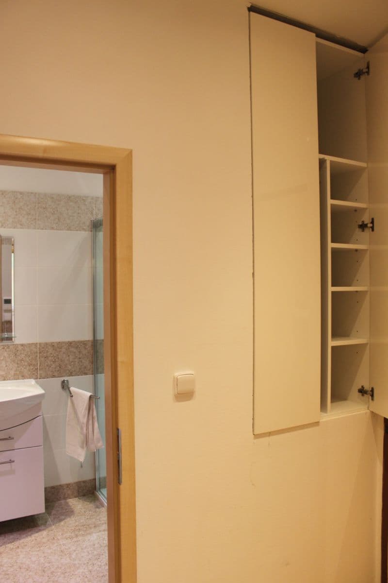 Prenájom bytu 2-izbový 42 m², Kafkova, Praha, Praha Prenájom bytu 2-izbový 42 m², Kafkova, Praha, Praha