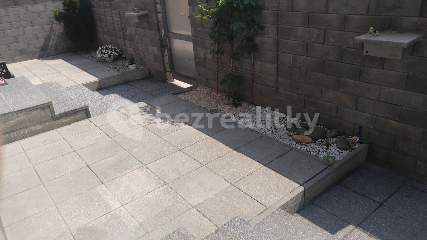 Prenájom bytu 1-izbový 31 m², Bruzovská, Frýdek-Místek, Moravskoslezský kraj Prenájom bytu 1-izbový 31 m², Bruzovská, Frýdek-Místek, Moravskoslezský kraj