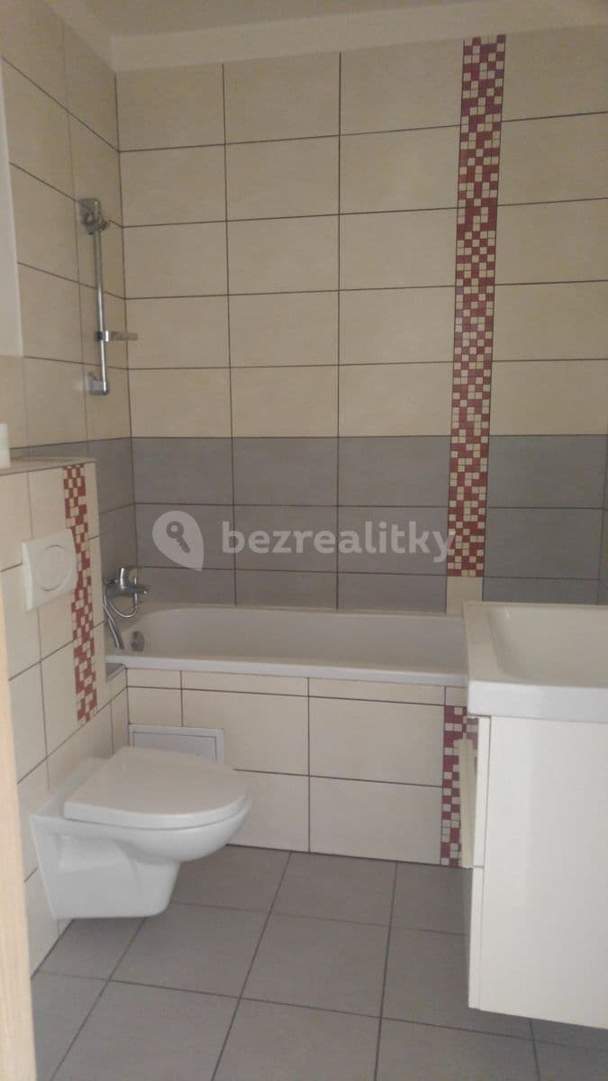 Prenájom bytu 1-izbový 31 m², Bruzovská, Frýdek-Místek, Moravskoslezský kraj Prenájom bytu 1-izbový 31 m², Bruzovská, Frýdek-Místek, Moravskoslezský kraj