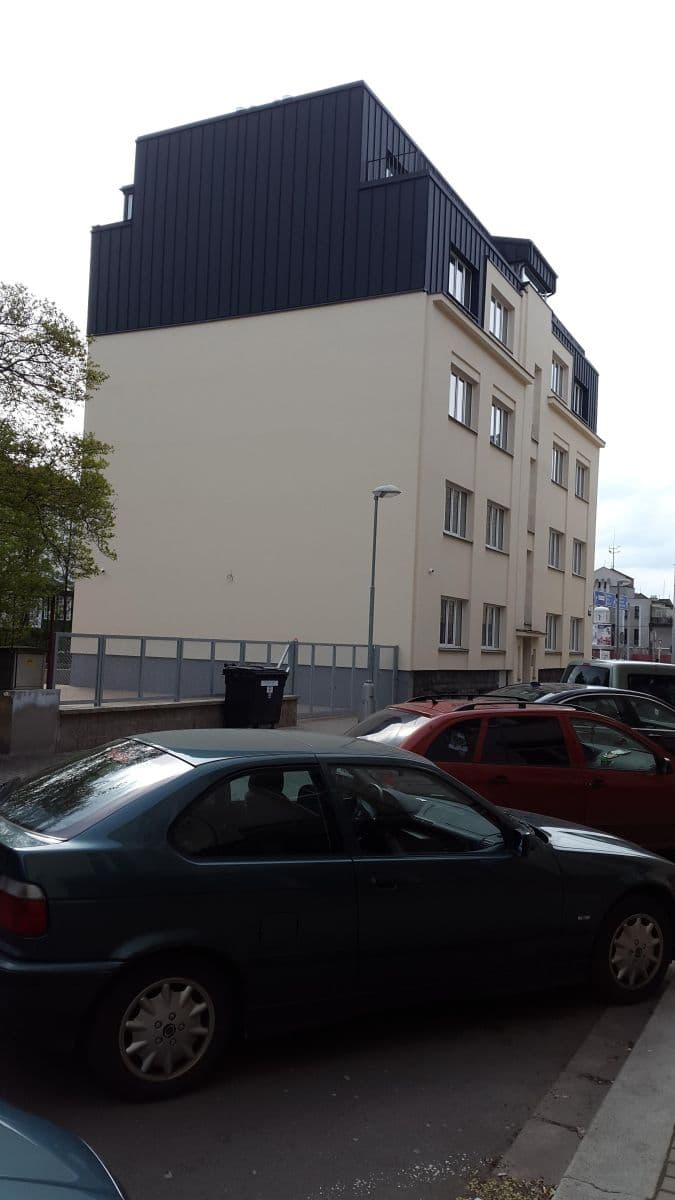 Prenájom bytu Garsoniéra 24 m², Letců, Hradec Králové, Královéhradecký kraj Prenájom bytu Garsoniéra 24 m², Letců, Hradec Králové, Královéhradecký kraj