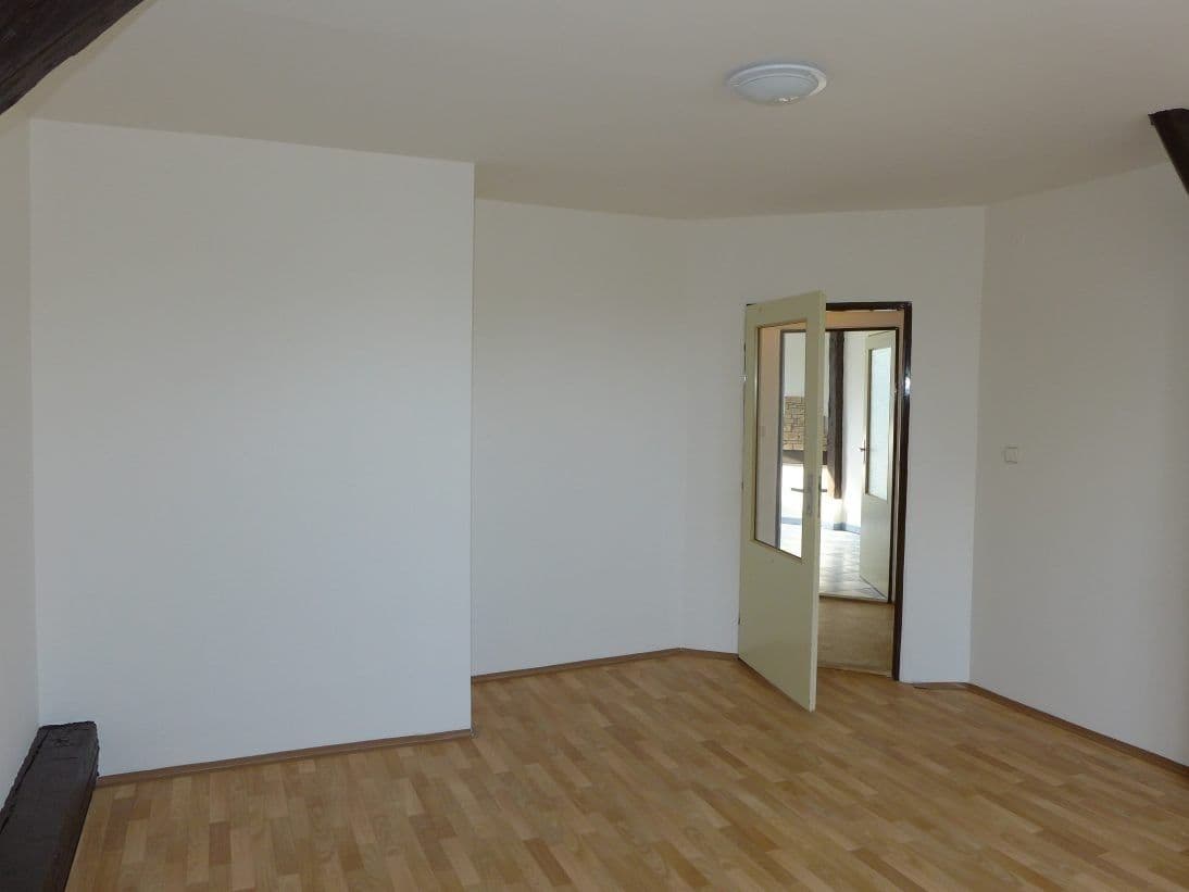 Prenájom bytu 3-izbový 83 m², Dornych, Brno, Jihomoravský kraj Prenájom bytu 3-izbový 83 m², Dornych, Brno, Jihomoravský kraj