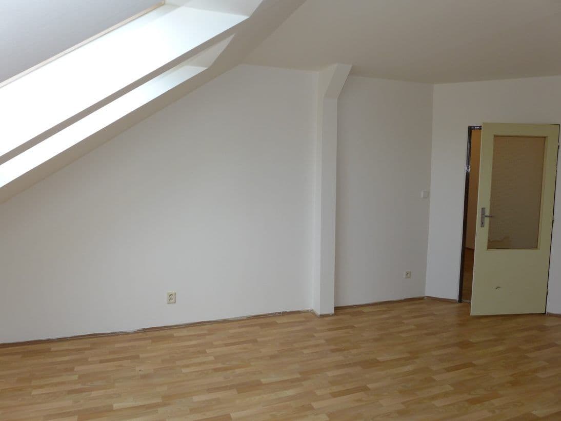 Prenájom bytu 3-izbový 83 m², Dornych, Brno, Jihomoravský kraj Prenájom bytu 3-izbový 83 m², Dornych, Brno, Jihomoravský kraj