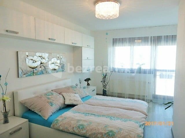 Prenájom bytu 2-izbový 47 m², Hrnčířská, Jesenice, Středočeský kraj Prenájom bytu 2-izbový 47 m², Hrnčířská, Jesenice, Středočeský kraj