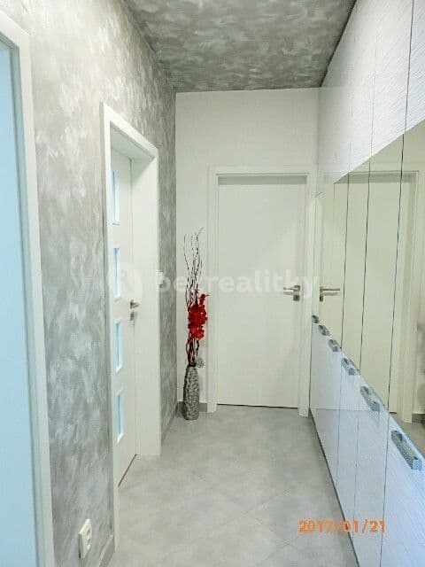 Prenájom bytu 2-izbový 47 m², Hrnčířská, Jesenice, Středočeský kraj Prenájom bytu 2-izbový 47 m², Hrnčířská, Jesenice, Středočeský kraj