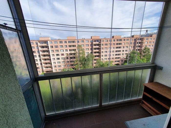 Prenájom bytu 4-izbový 85 m², Mimoňská, Praha, Praha Prenájom bytu 4-izbový 85 m², Mimoňská, Praha, Praha