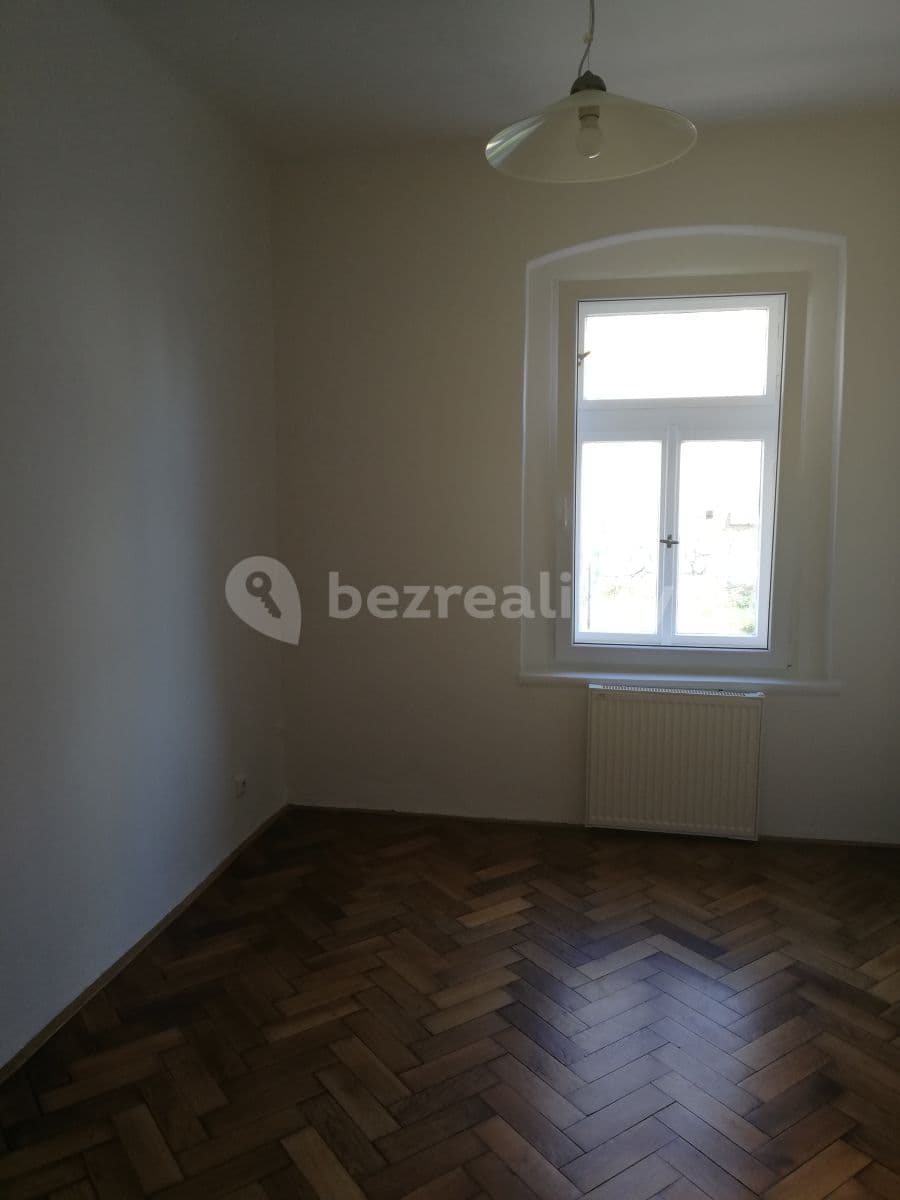 Prenájom bytu 1-izbový 30 m², Pod Vítkovem, Praha, Praha Prenájom bytu 1-izbový 30 m², Pod Vítkovem, Praha, Praha