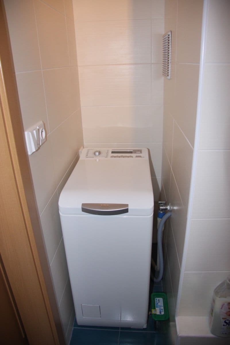Prenájom bytu 3-izbový 79 m², Údolní, Praha, Praha Prenájom bytu 3-izbový 79 m², Údolní, Praha, Praha