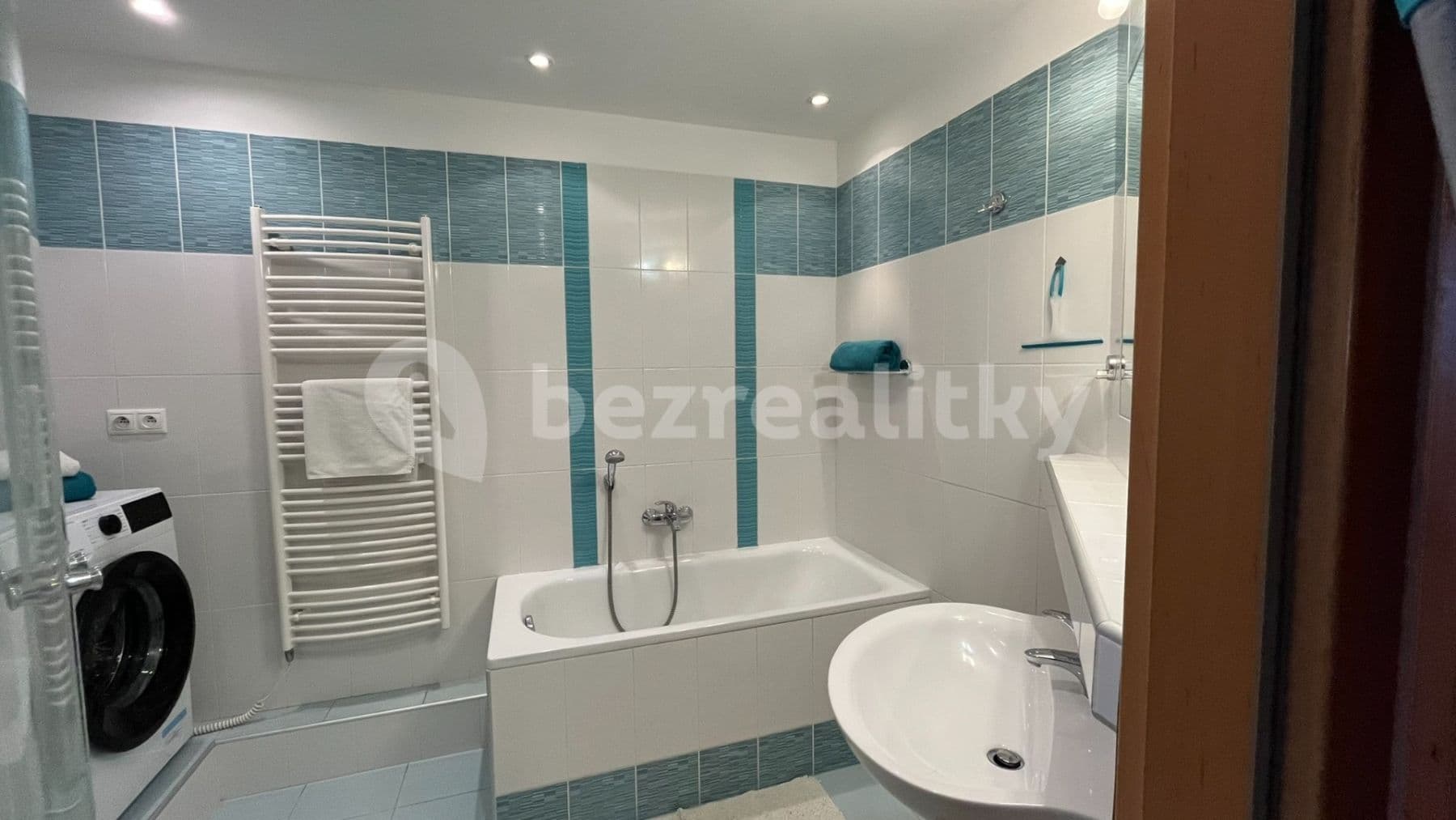 Prenájom bytu 3-izbový 68 m², Balabánova, Praha, Praha Prenájom bytu 3-izbový 68 m², Balabánova, Praha, Praha