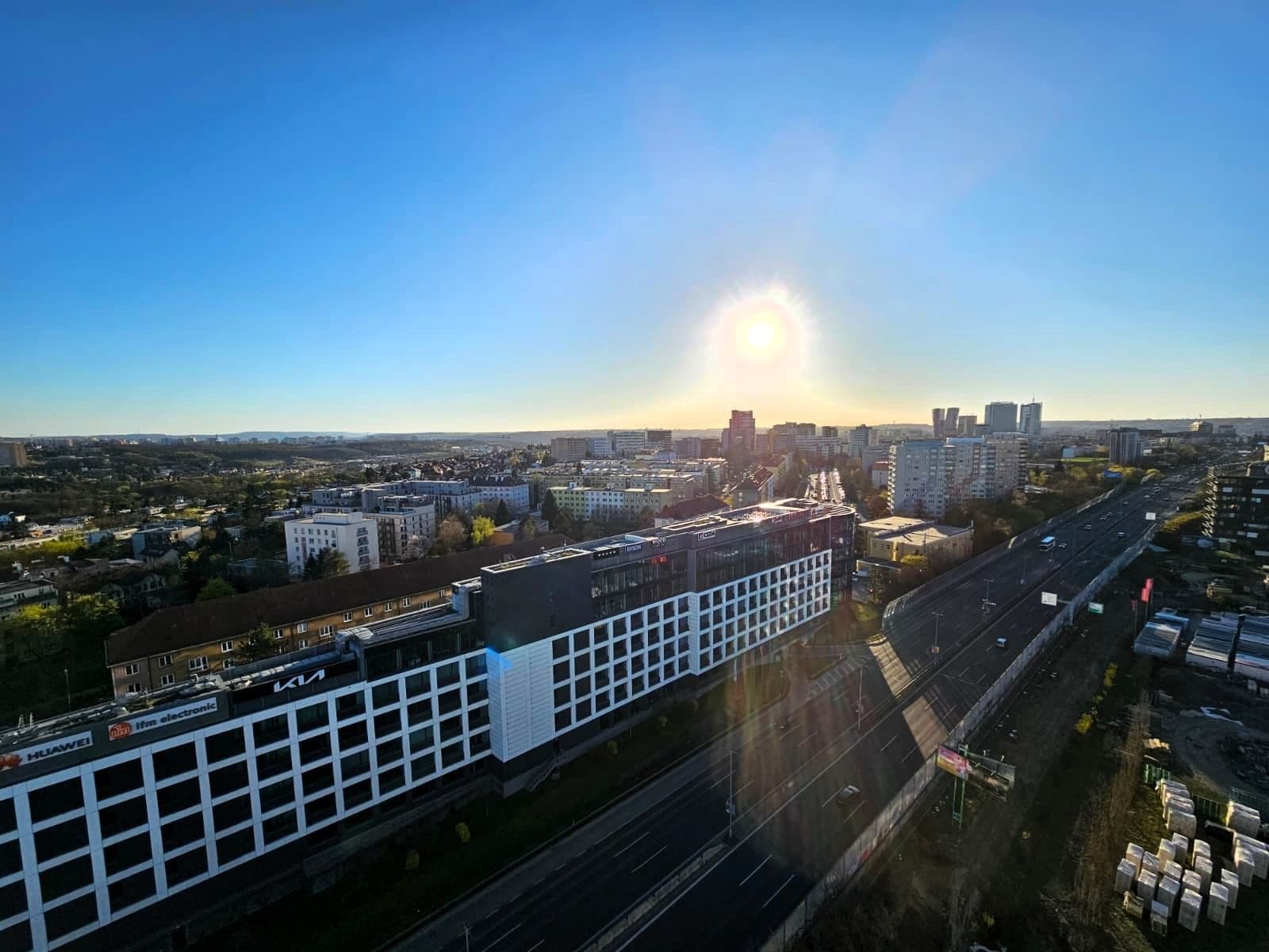 Prenájom bytu 2-izbový 60 m², Pod dálnicí, Praha, Praha Prenájom bytu 2-izbový 60 m², Pod dálnicí, Praha, Praha