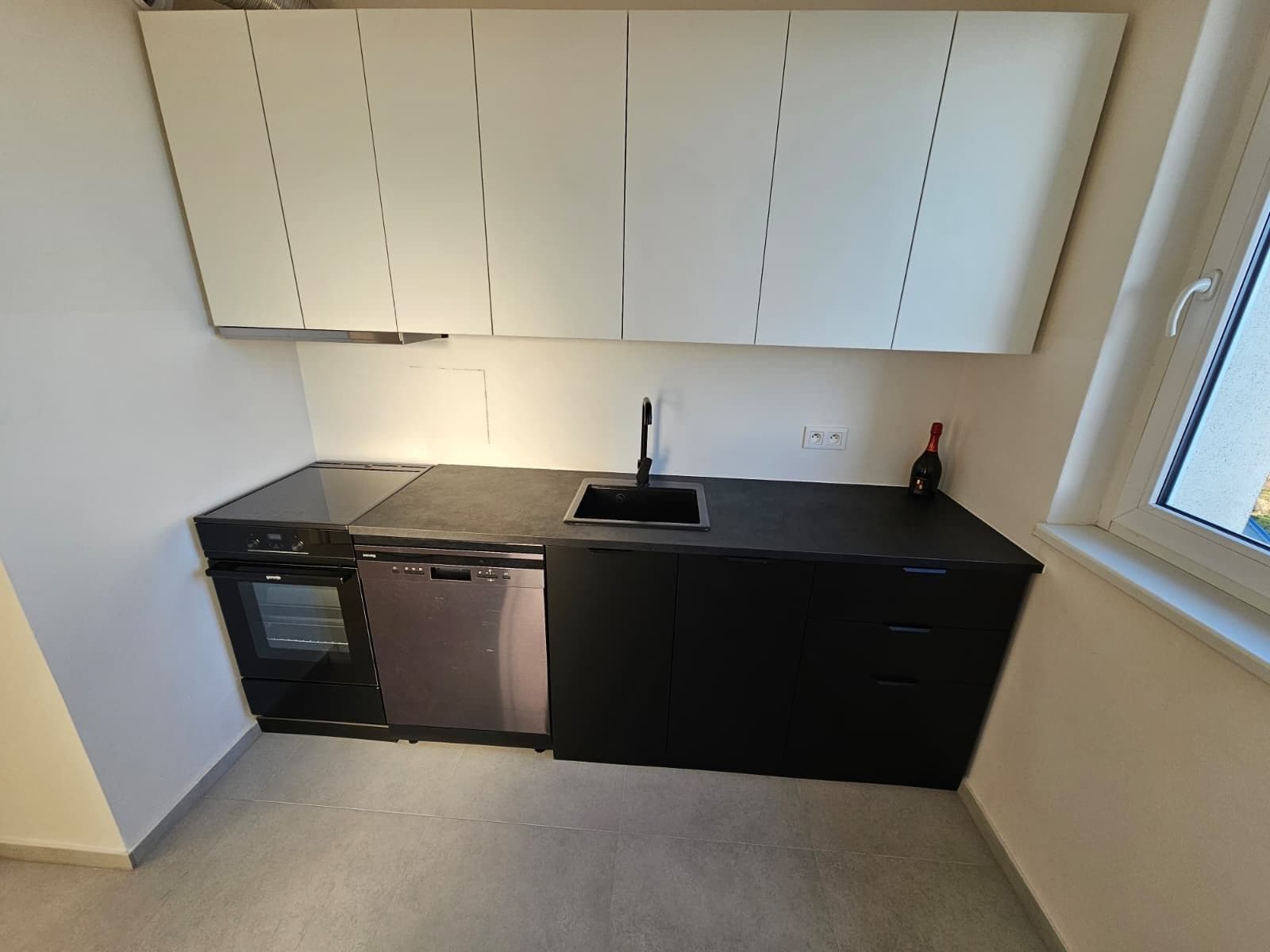 Prenájom bytu 2-izbový 60 m², Pod dálnicí, Praha, Praha Prenájom bytu 2-izbový 60 m², Pod dálnicí, Praha, Praha