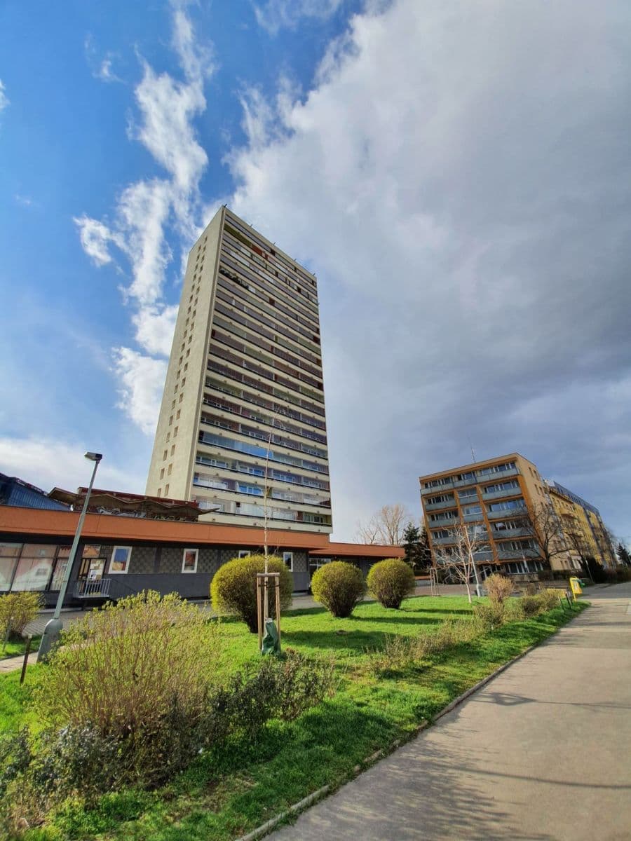 Prenájom bytu 2-izbový 60 m², Pod dálnicí, Praha, Praha Prenájom bytu 2-izbový 60 m², Pod dálnicí, Praha, Praha