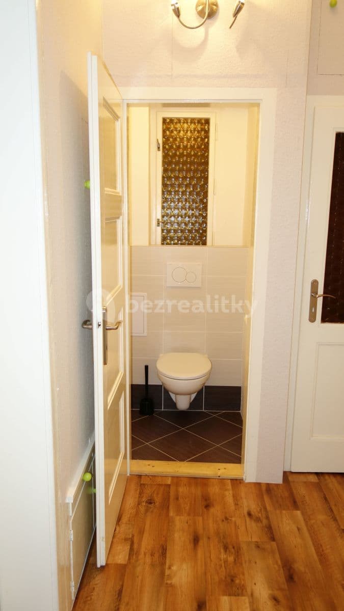 Prenájom bytu 2-izbový 51 m², Drahobejlova, Praha, Praha Prenájom bytu 2-izbový 51 m², Drahobejlova, Praha, Praha