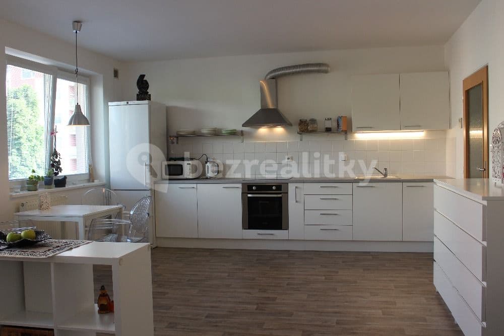 Prenájom bytu 2-izbový 55 m², Podlesí V, Zlín, Zlínský kraj Prenájom bytu 2-izbový 55 m², Podlesí V, Zlín, Zlínský kraj