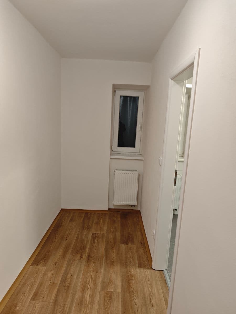 Prenájom bytu 2-izbový 55 m², Doktora Edvarda Beneše, Hlučín, Moravskoslezský kraj Prenájom bytu 2-izbový 55 m², Doktora Edvarda Beneše, Hlučín, Moravskoslezský kraj