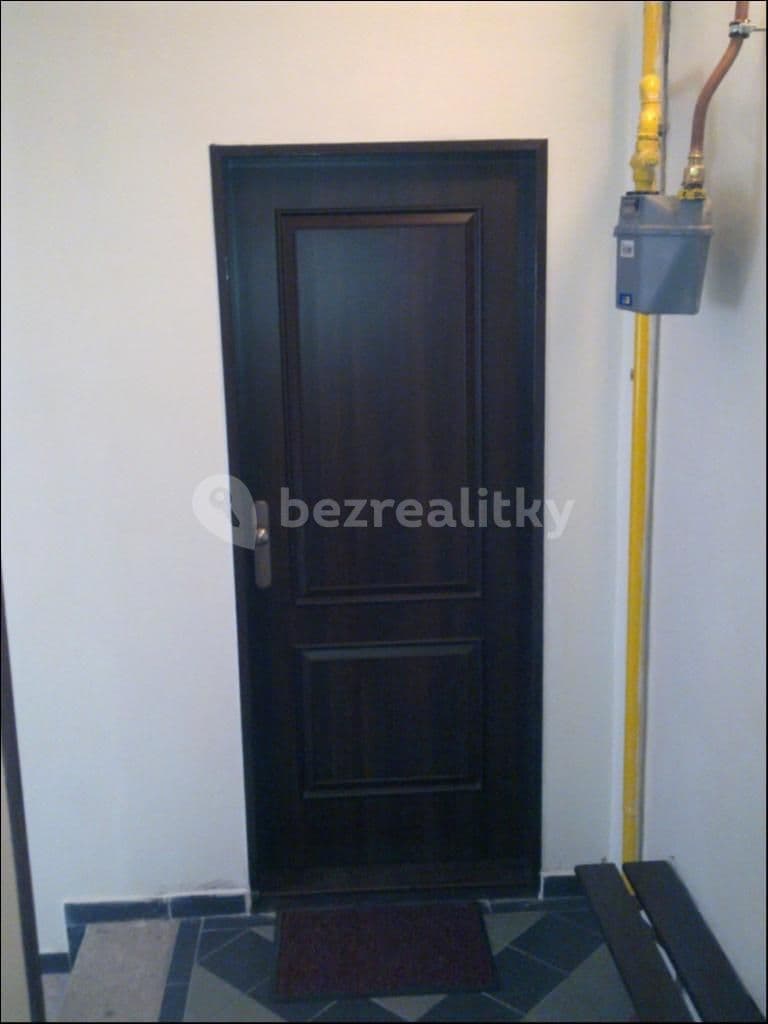 Prenájom bytu 3-izbový 74 m², Moravská, Karlovy Vary, Karlovarský kraj Prenájom bytu 3-izbový 74 m², Moravská, Karlovy Vary, Karlovarský kraj