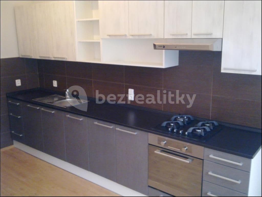 Prenájom bytu 3-izbový 74 m², Moravská, Karlovy Vary, Karlovarský kraj Prenájom bytu 3-izbový 74 m², Moravská, Karlovy Vary, Karlovarský kraj