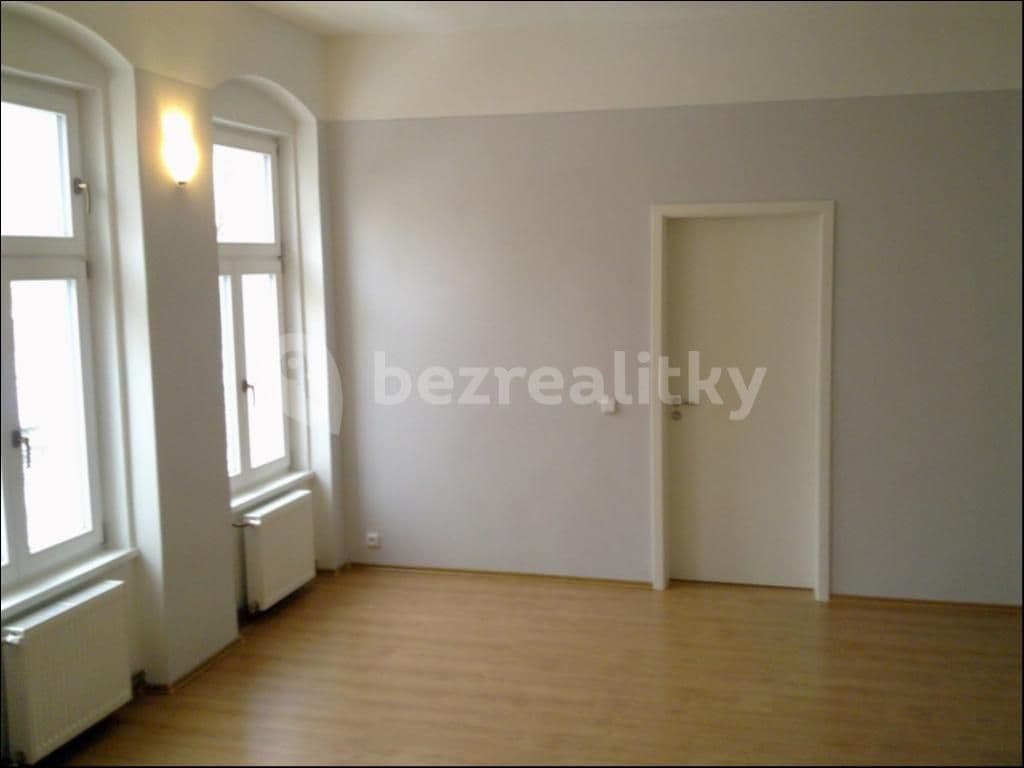 Prenájom bytu 3-izbový 74 m², Moravská, Karlovy Vary, Karlovarský kraj Prenájom bytu 3-izbový 74 m², Moravská, Karlovy Vary, Karlovarský kraj