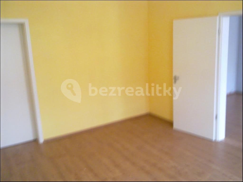 Prenájom bytu 3-izbový 74 m², Moravská, Karlovy Vary, Karlovarský kraj Prenájom bytu 3-izbový 74 m², Moravská, Karlovy Vary, Karlovarský kraj