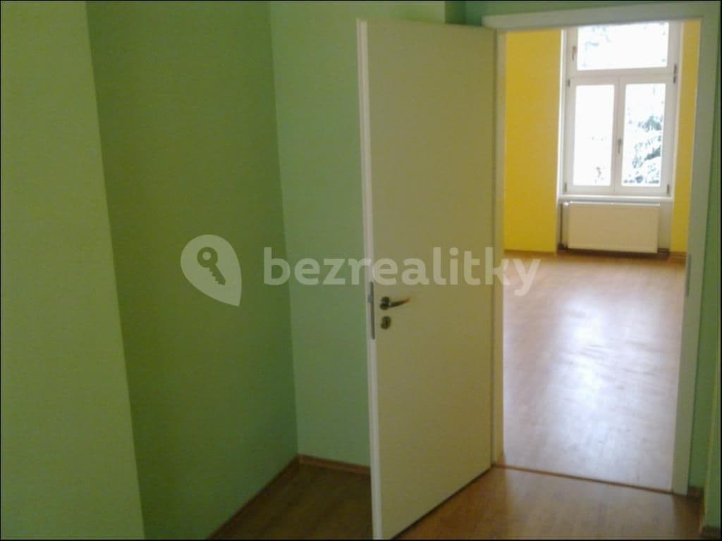 Prenájom bytu 3-izbový 74 m², Moravská, Karlovy Vary, Karlovarský kraj Prenájom bytu 3-izbový 74 m², Moravská, Karlovy Vary, Karlovarský kraj
