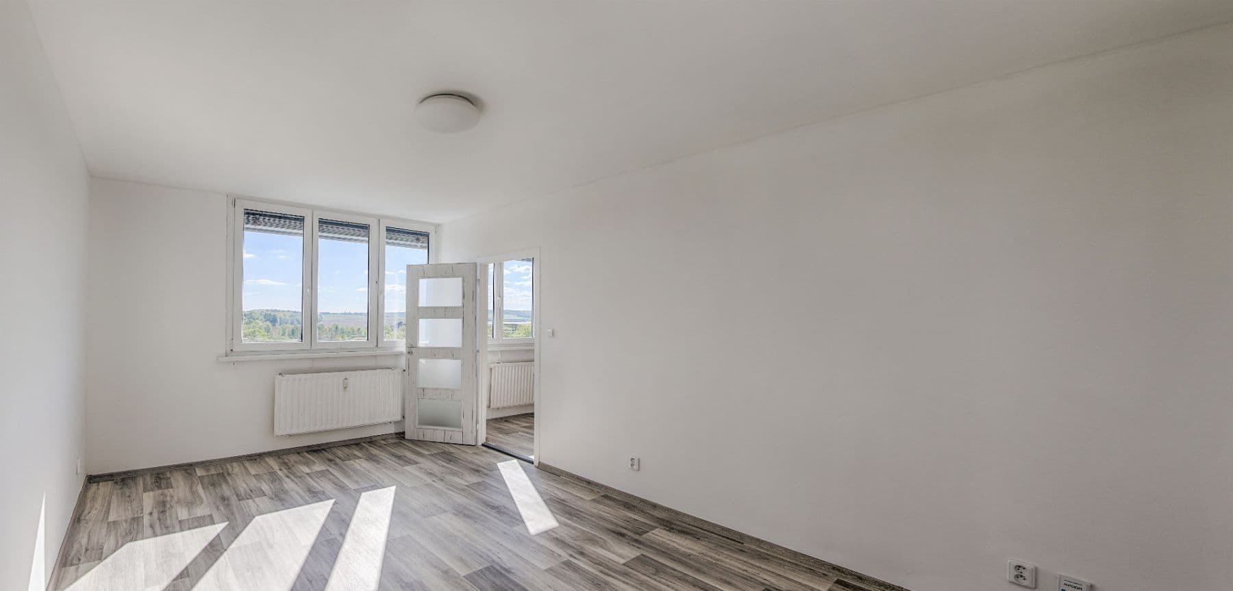 Prenájom bytu 1-izbový 38 m², Evžena Rošického, Ostrava, Moravskoslezský kraj Prenájom bytu 1-izbový 38 m², Evžena Rošického, Ostrava, Moravskoslezský kraj