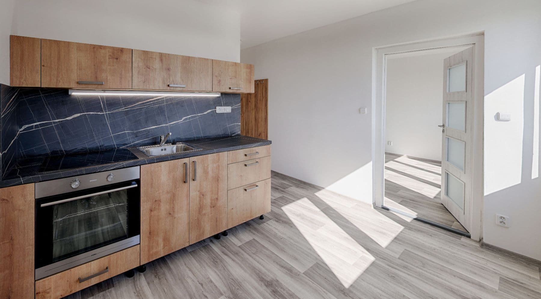 Prenájom bytu 1-izbový 38 m², Evžena Rošického, Ostrava, Moravskoslezský kraj Prenájom bytu 1-izbový 38 m², Evžena Rošického, Ostrava, Moravskoslezský kraj