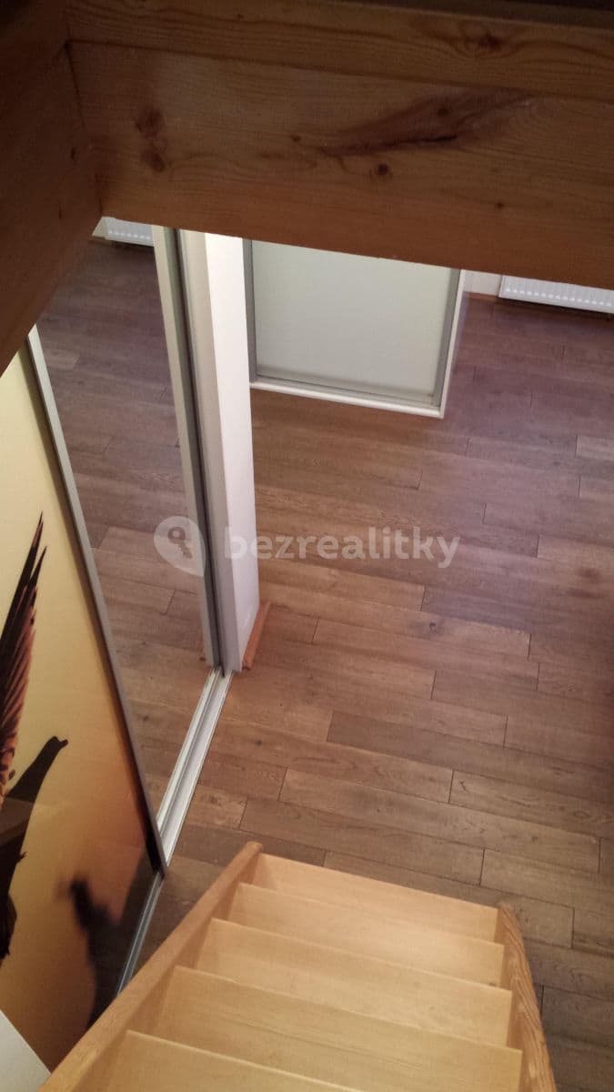 Prenájom bytu 2-izbový 70 m², Na Vršku, Praha, Praha Prenájom bytu 2-izbový 70 m², Na Vršku, Praha, Praha