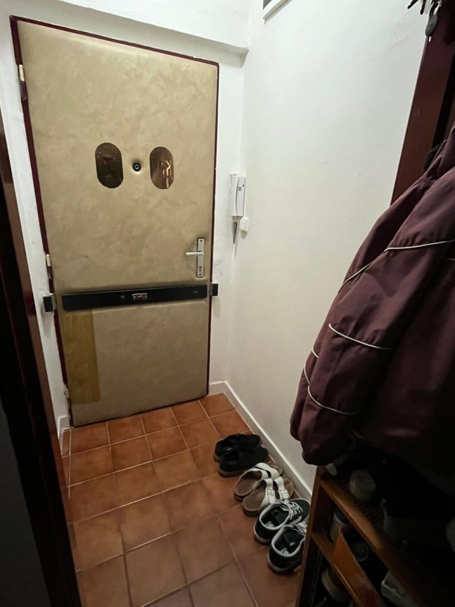 Prenájom bytu Garsoniéra 21 m², Dvouletky, Praha, Praha Prenájom bytu Garsoniéra 21 m², Dvouletky, Praha, Praha