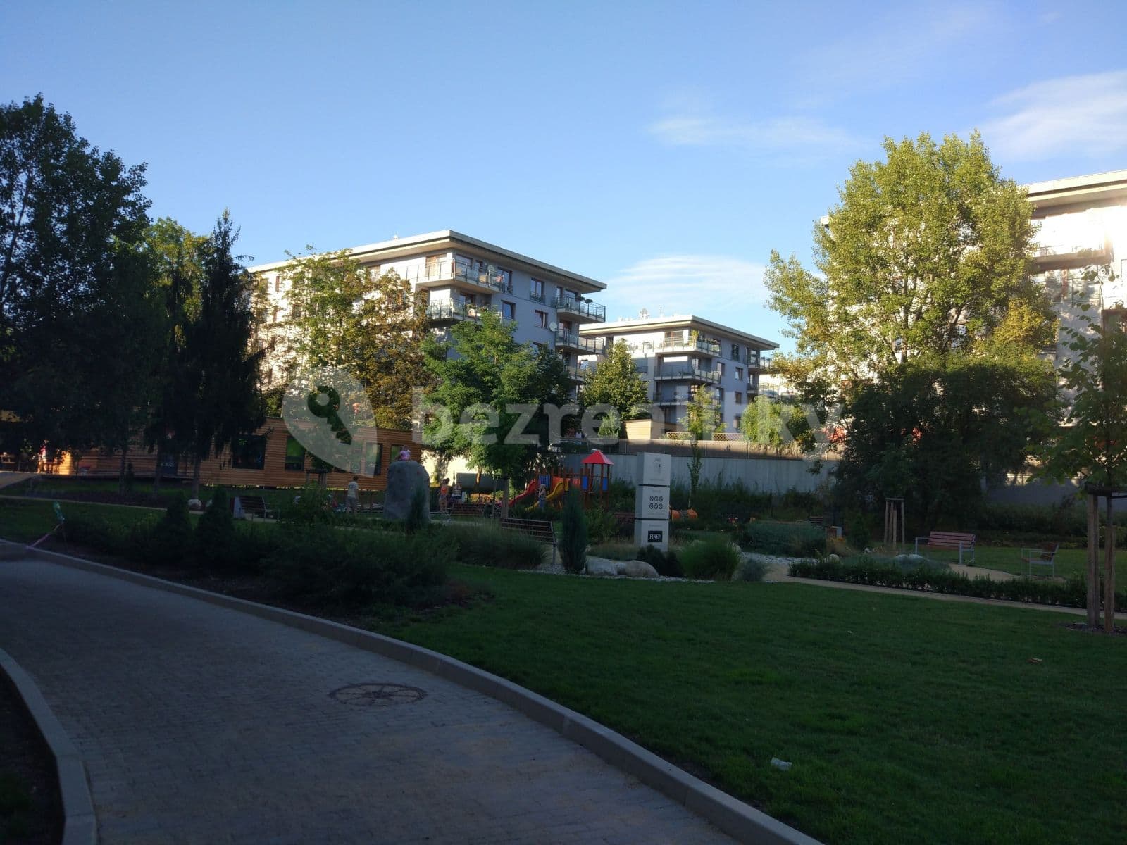 Prenájom bytu 2-izbový 48 m², Pod Harfou, Praha, Praha Prenájom bytu 2-izbový 48 m², Pod Harfou, Praha, Praha