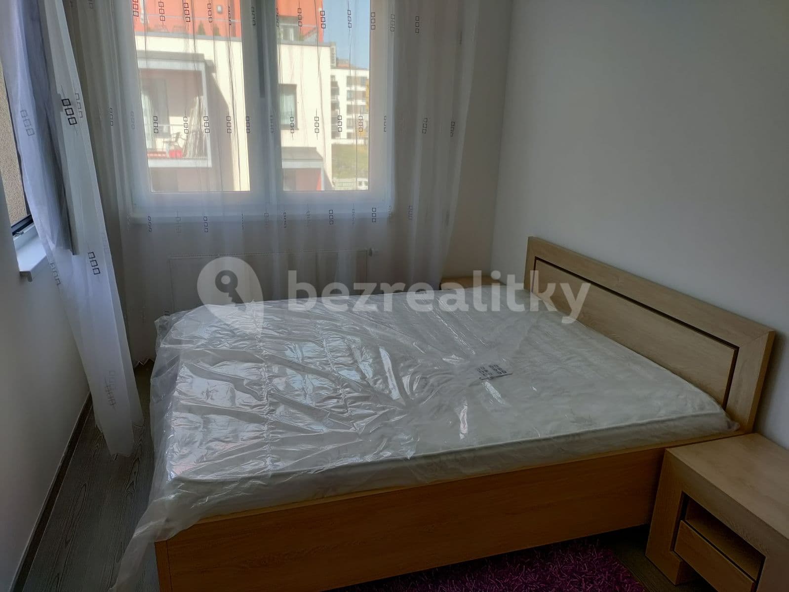 Prenájom bytu 2-izbový 48 m², Pod Harfou, Praha, Praha Prenájom bytu 2-izbový 48 m², Pod Harfou, Praha, Praha