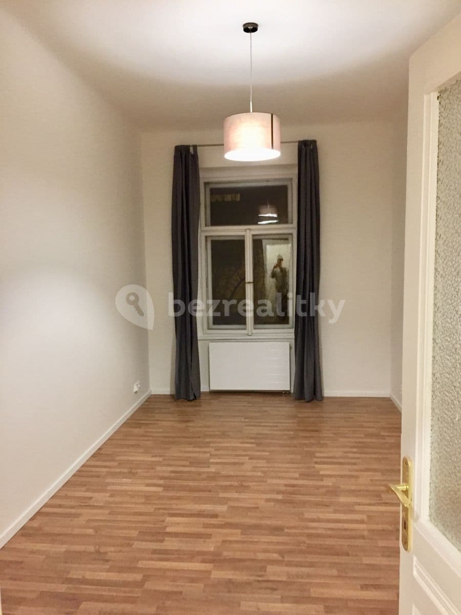 Prenájom bytu 2-izbový 50 m², Ostrovského, Praha, Praha Prenájom bytu 2-izbový 50 m², Ostrovského, Praha, Praha