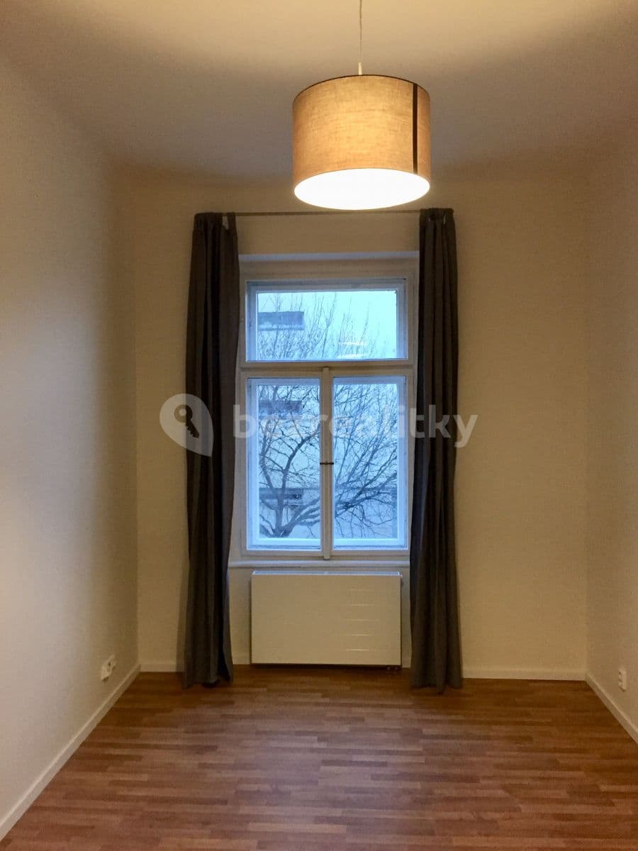 Prenájom bytu 2-izbový 50 m², Ostrovského, Praha, Praha Prenájom bytu 2-izbový 50 m², Ostrovského, Praha, Praha