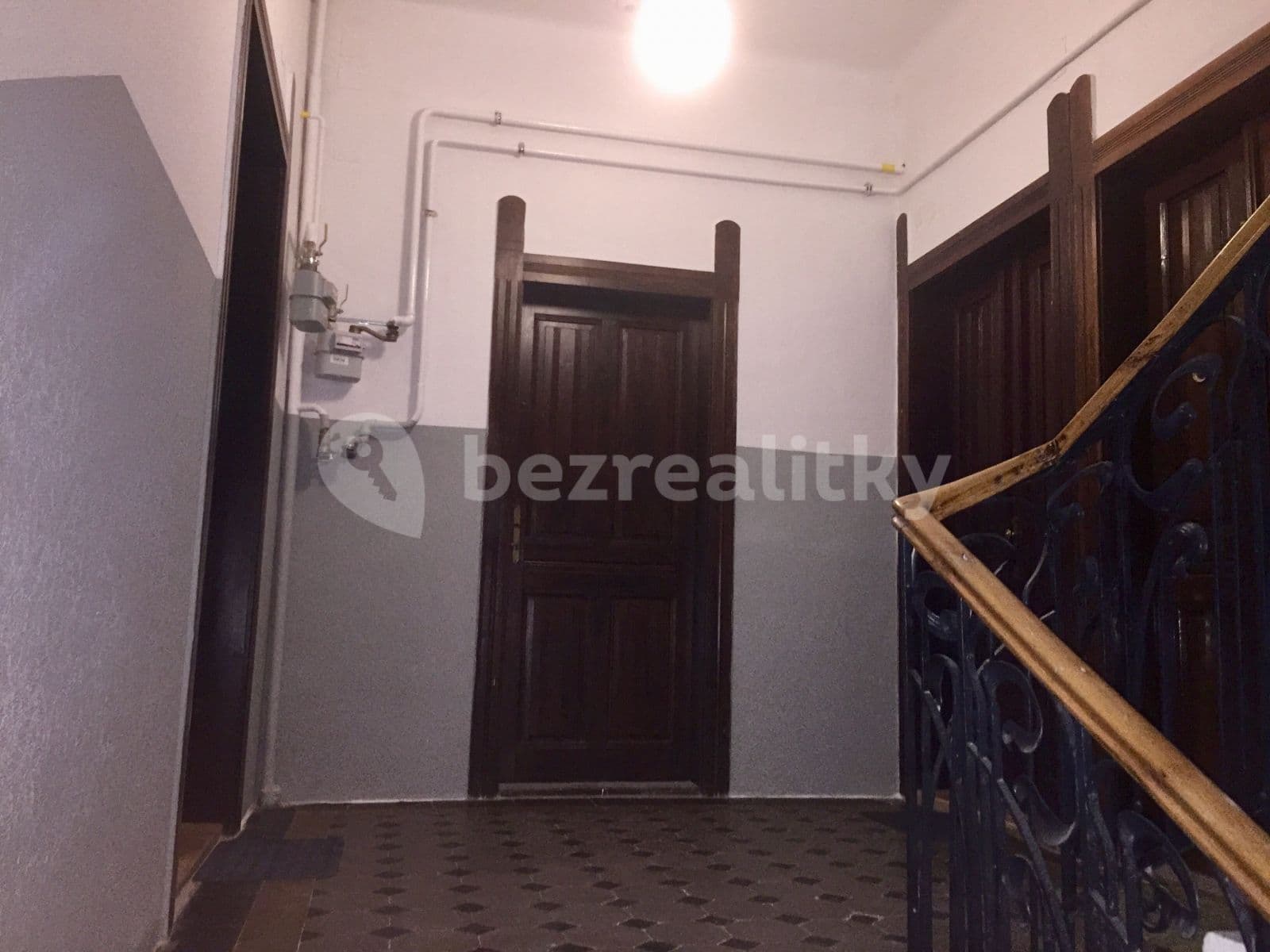 Prenájom bytu 2-izbový 50 m², Ostrovského, Praha, Praha Prenájom bytu 2-izbový 50 m², Ostrovského, Praha, Praha