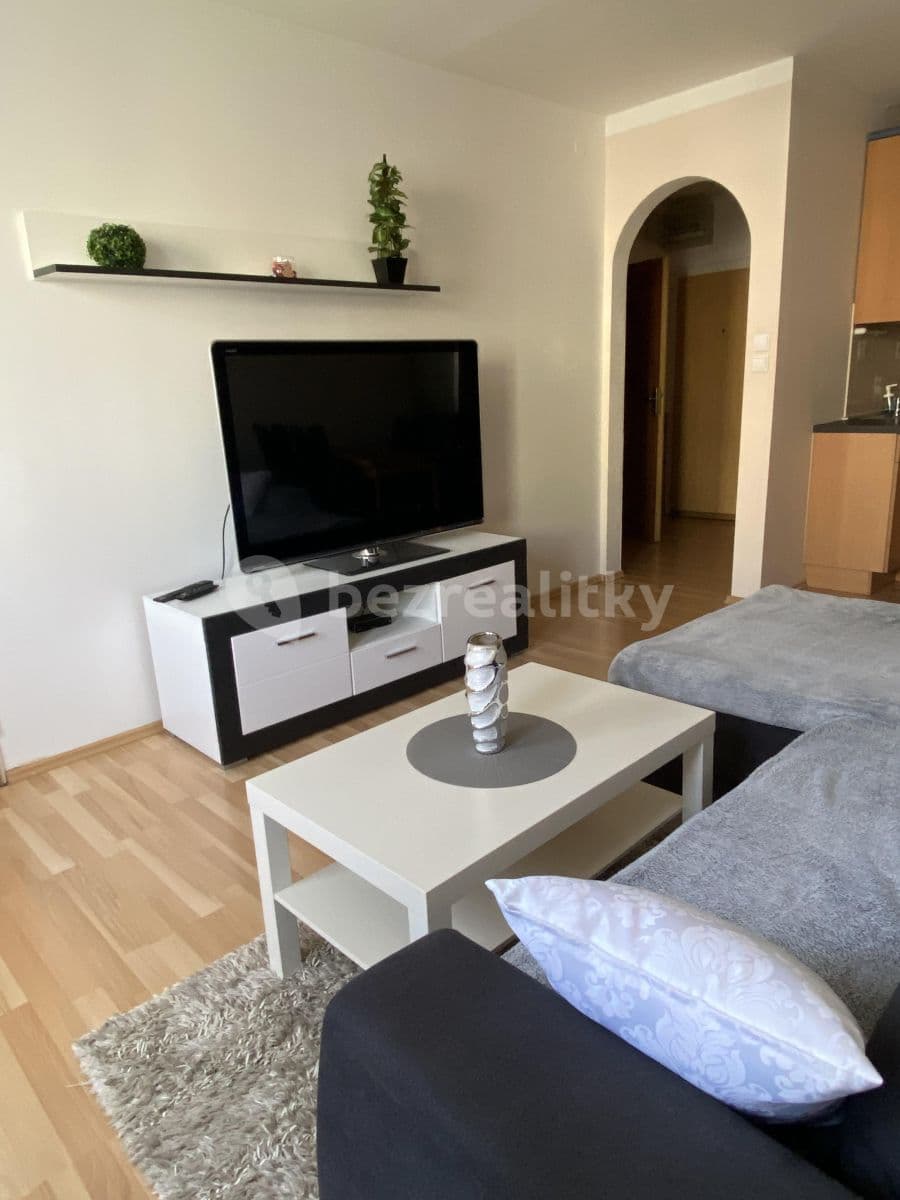 Prenájom bytu 2-izbový 50 m², Litoměřická, Praha, Praha Prenájom bytu 2-izbový 50 m², Litoměřická, Praha, Praha