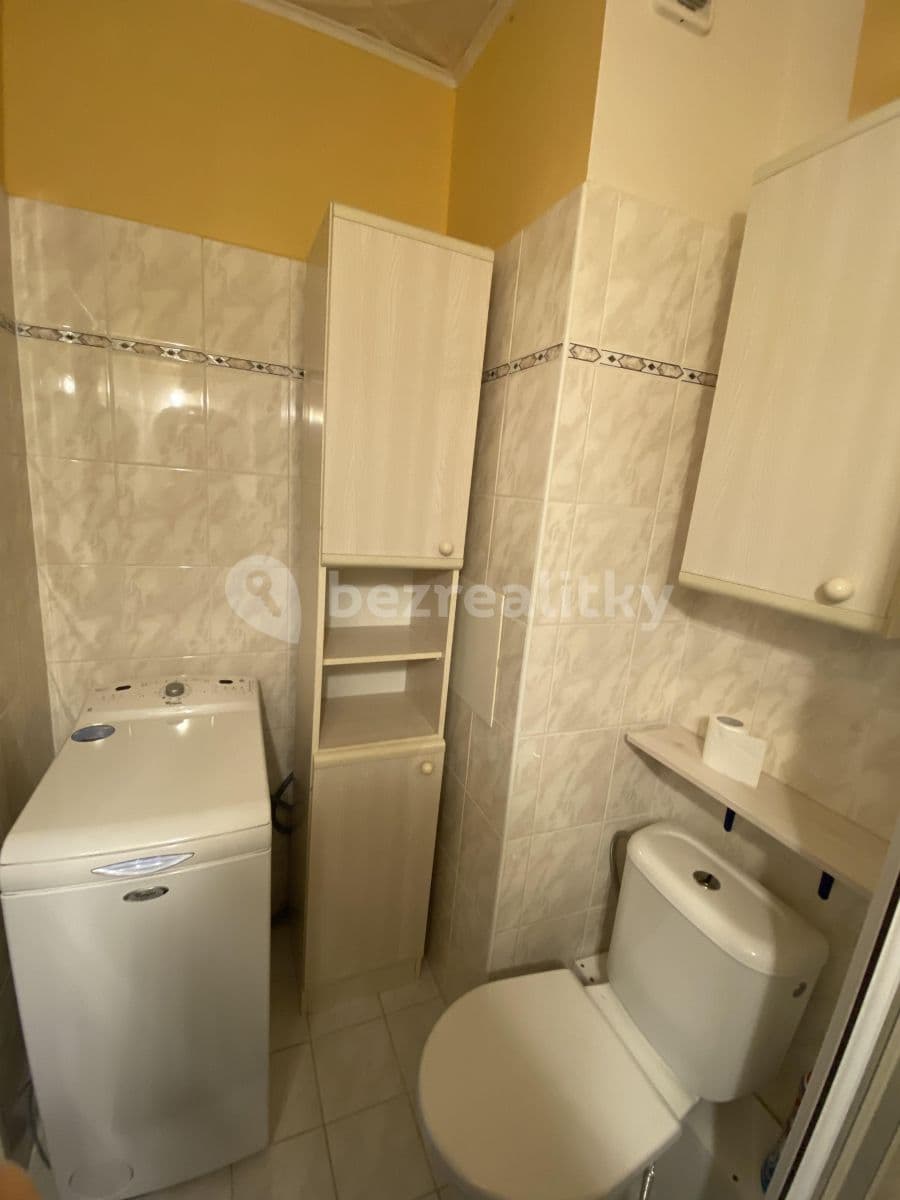 Prenájom bytu 2-izbový 50 m², Litoměřická, Praha, Praha Prenájom bytu 2-izbový 50 m², Litoměřická, Praha, Praha