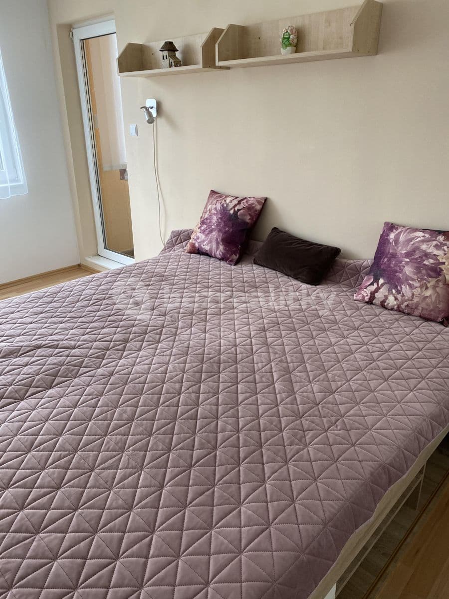 Prenájom bytu 2-izbový 50 m², Litoměřická, Praha, Praha Prenájom bytu 2-izbový 50 m², Litoměřická, Praha, Praha