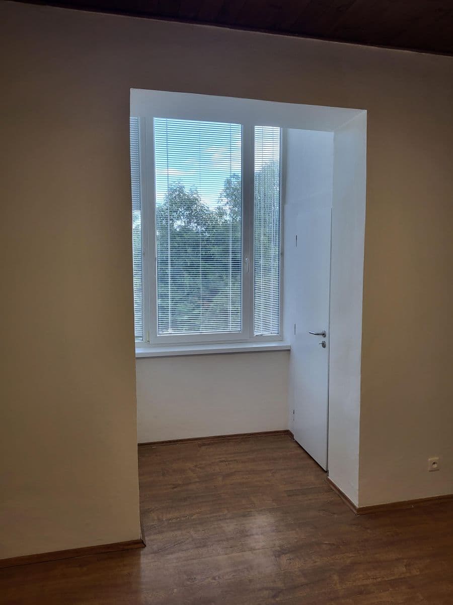 Prenájom bytu 1-izbový 30 m², Baarova, Praha, Praha Prenájom bytu 1-izbový 30 m², Baarova, Praha, Praha