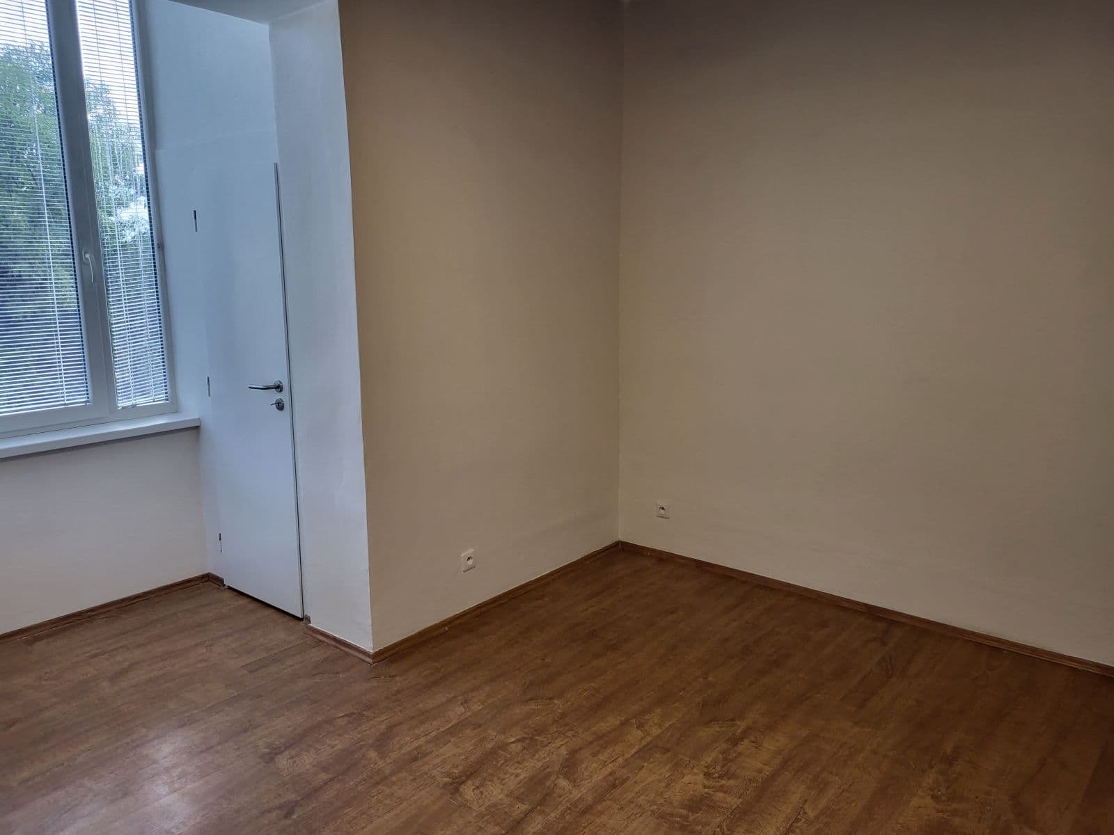 Prenájom bytu 1-izbový 30 m², Baarova, Praha, Praha Prenájom bytu 1-izbový 30 m², Baarova, Praha, Praha