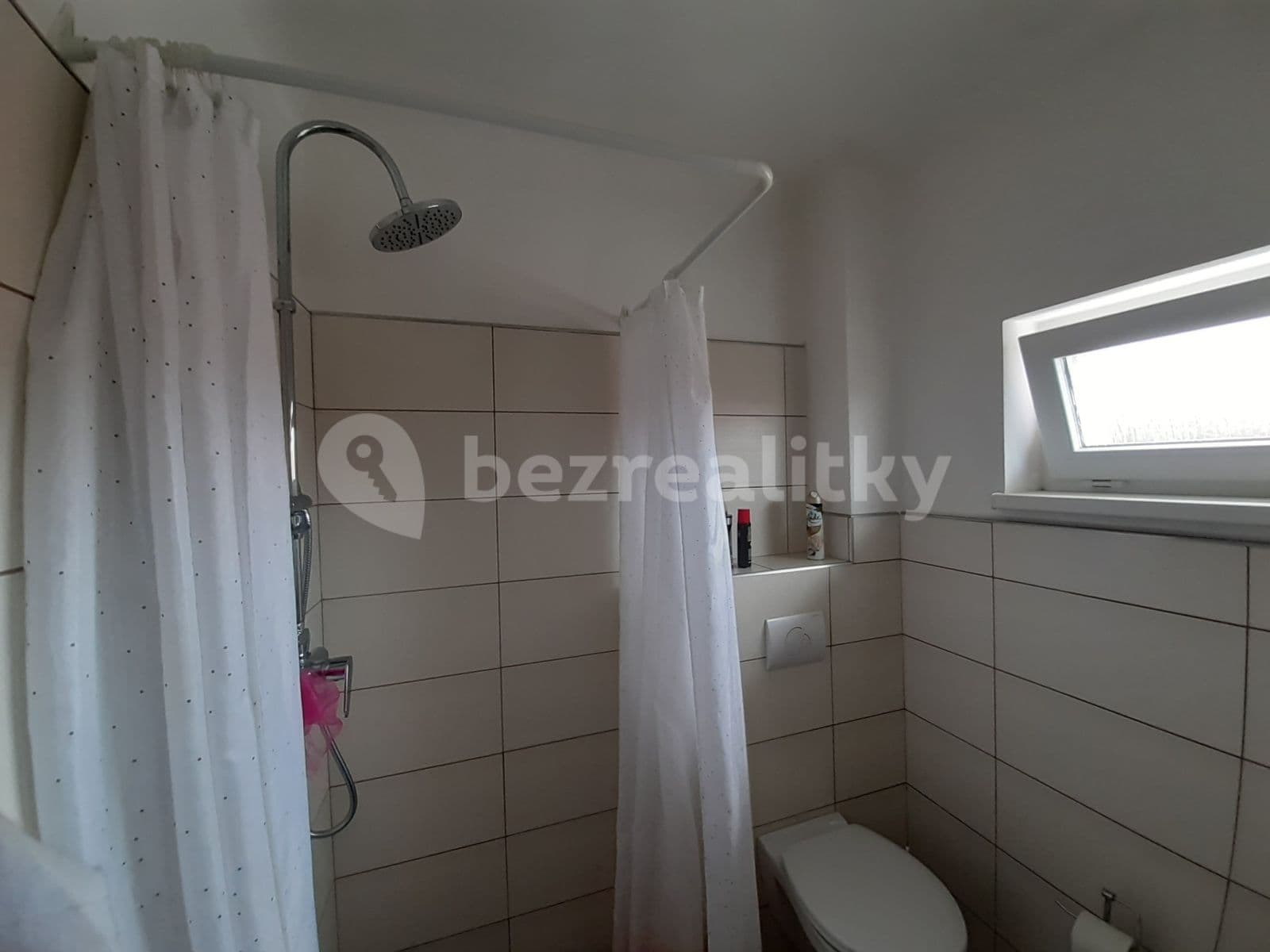 Prenájom domu 20 m², pozemek 50 m², Petrklíčová, Praha, Praha Prenájom domu 20 m², pozemek 50 m², Petrklíčová, Praha, Praha