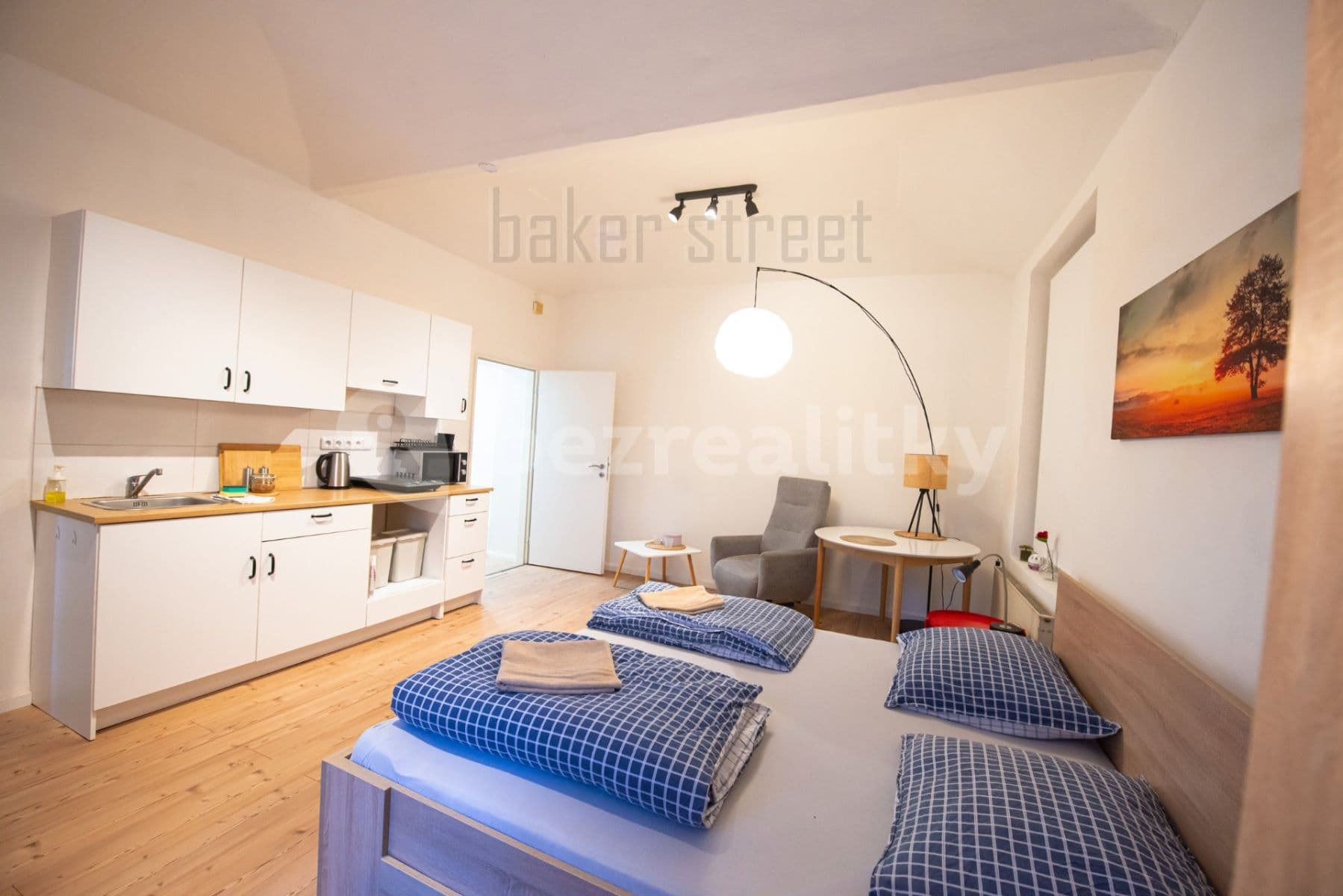 Prenájom bytu 1-izbový 32 m², U Pekařky, Praha, Praha Prenájom bytu 1-izbový 32 m², U Pekařky, Praha, Praha