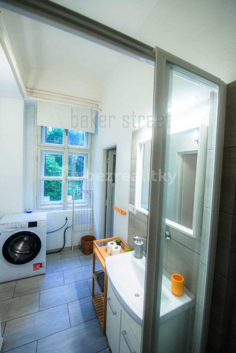 Prenájom bytu 1-izbový 32 m², U Pekařky, Praha, Praha Prenájom bytu 1-izbový 32 m², U Pekařky, Praha, Praha