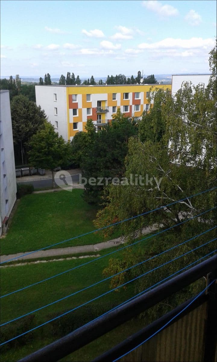 Prenájom bytu 1-izbový 35 m², Husovo náměstí, Nové Město nad Metují, Královéhradecký kraj Prenájom bytu 1-izbový 35 m², Husovo náměstí, Nové Město nad Metují, Královéhradecký kraj