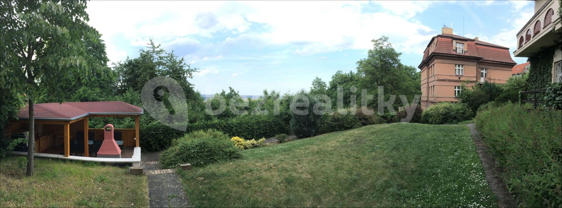 Prenájom bytu 1-izbový 40 m², Nad Santoškou, Praha, Praha Prenájom bytu 1-izbový 40 m², Nad Santoškou, Praha, Praha
