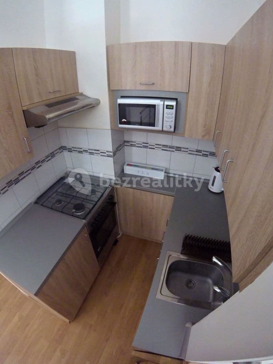 Prenájom bytu 1-izbový 40 m², Nad Santoškou, Praha, Praha Prenájom bytu 1-izbový 40 m², Nad Santoškou, Praha, Praha